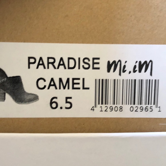 Booties brand new size 6.5 - Picture 4 of 4